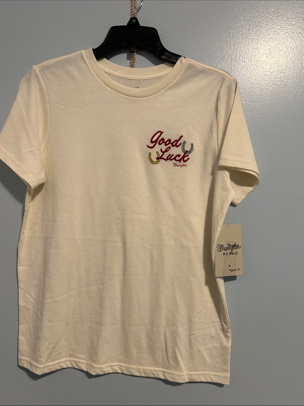 Wrangler Cream Tee with Red 'Good Luck' Embroidery